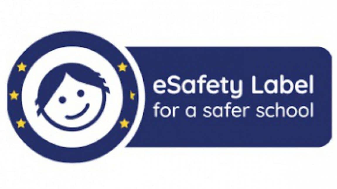 e-Safety Label Bronz Etiketi Aldık